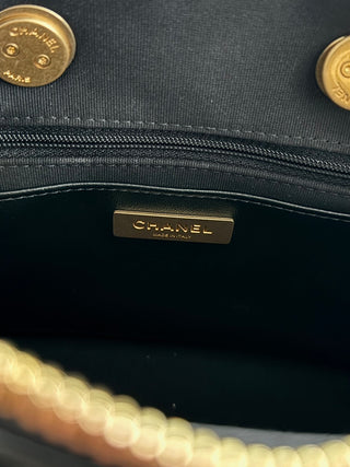 CHANEL 25A Oil-and-Wax Leather Bowling Ball (Small Size)