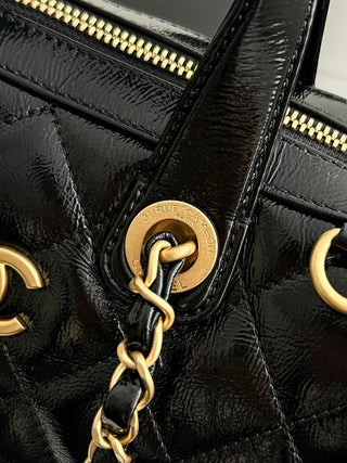 CHANEL 25A Oil-and-Wax Leather Bowling Ball (Small Size)