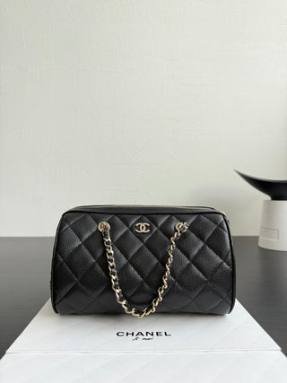 CHANEL 25P Bowling Ball – Black