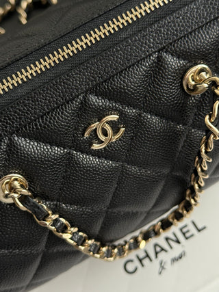CHANEL 25P Bowling Ball – Black