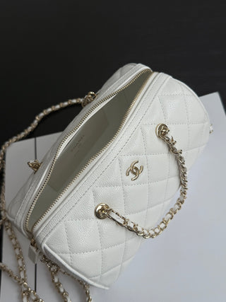 CHANEL 25P Bowling Ball – White