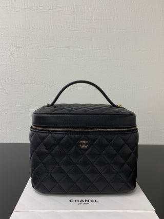 CHANEL Classic Handbag for Makeup, Black