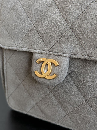 CHANEL 25C drawstring bucket hobo, matte leather, large size.