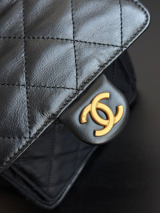CHANEL 25C drawstring bucket hobo, black, large size.