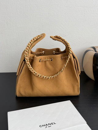 Chanel 26c suede, ginger yellow.💛 trumpet