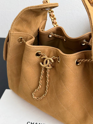 Chanel 26c suede, ginger yellow.💛 trumpet