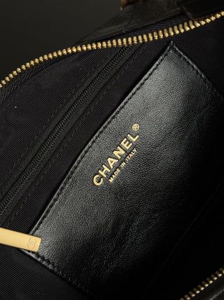 CHANEL 25C Bag King Hobo Black Large Size